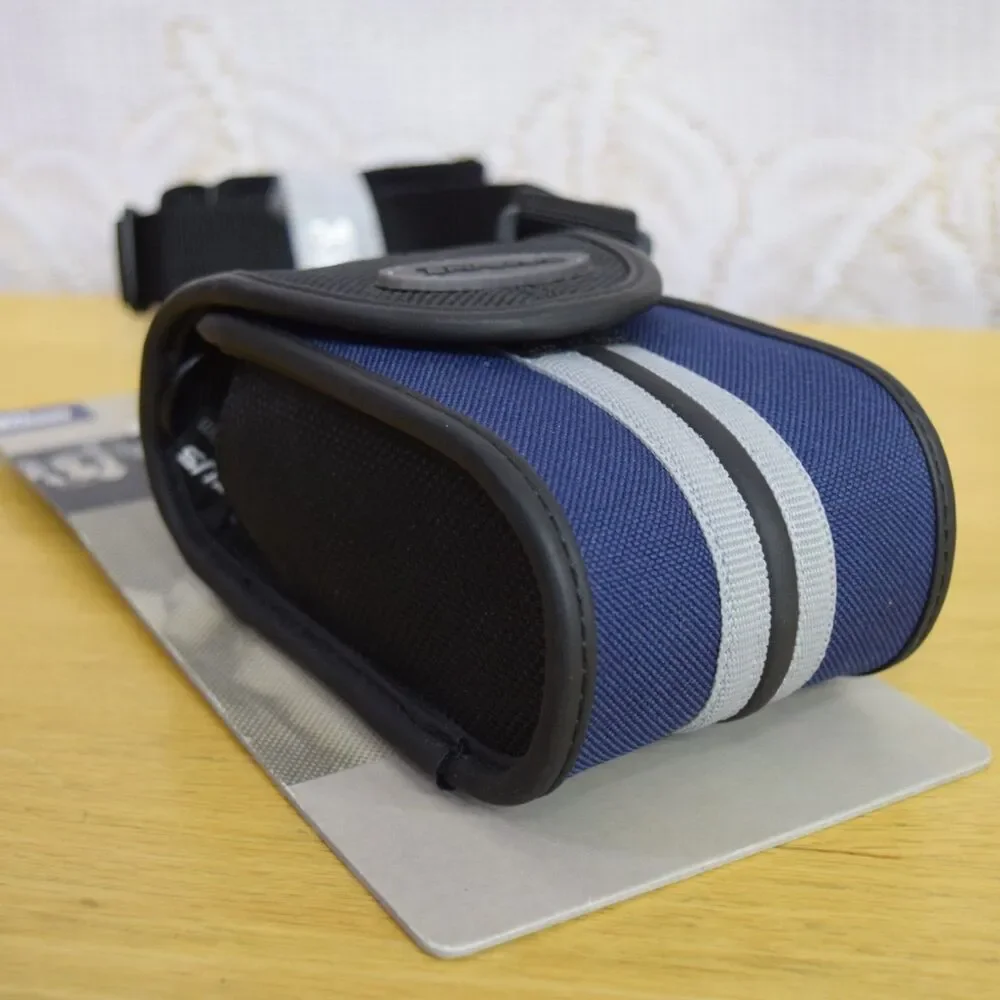 Targus Adventure DADS15 2001 Camera Case  New  Small Digital Shoulder Strap Belt